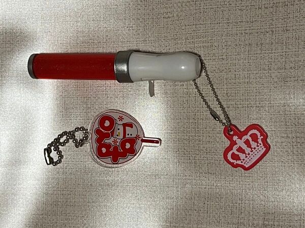 ガチャミニペンライト、文字パラミニうちわキーホルダー赤