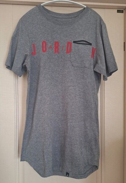 NIKE AIR JORDAN ナイキ エアジョーダン ロゴ 胸ポケット付き 半袖 Tシャツ カットソー サイズXS グレー