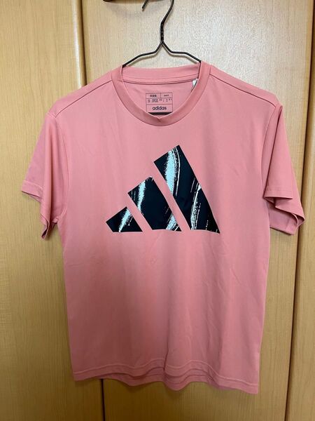 adidas Tシャツ ピンク Lサイズ ロゴ入り