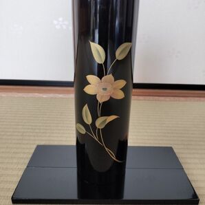 黒丸花生 鉄仙 金粉蒔絵 螺鈿細工 花瓶 花器