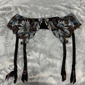 studio five スタジオファイブ ガーターベルト Mサイズ