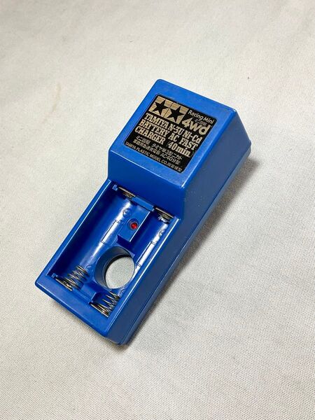 TAMIYA タミヤ Ni-Cd単3型 急速充電器 ミニ四駆 ニッカド充電池