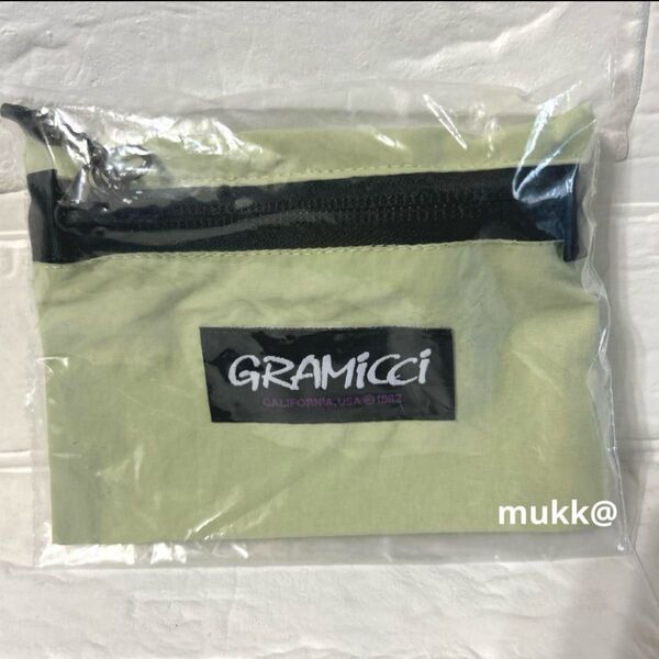 新品未開封 GRAMICCI グラミチ ポーチ グリーン 小物入れ 小銭入れ 非売品