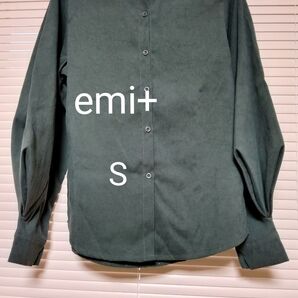 emi+ ブラウス