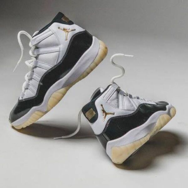 NIKE エアジョーダン11 "Gratitude" 新品未使用品!