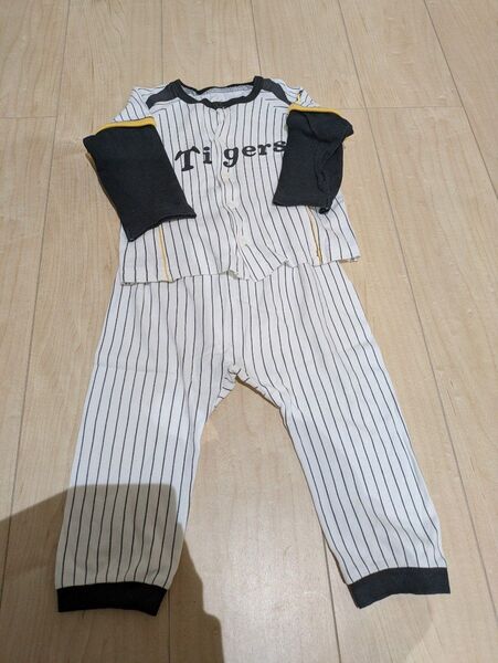 90 阪神タイガース ユニフォーム風パジャマ