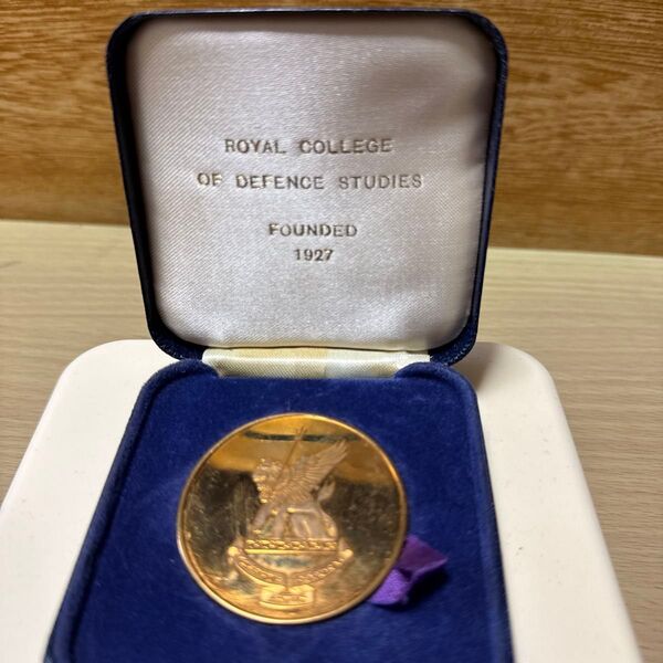 ROYAL COLLEGE OF DEFENCE STUDIES メダル ケース付き 1927年創立