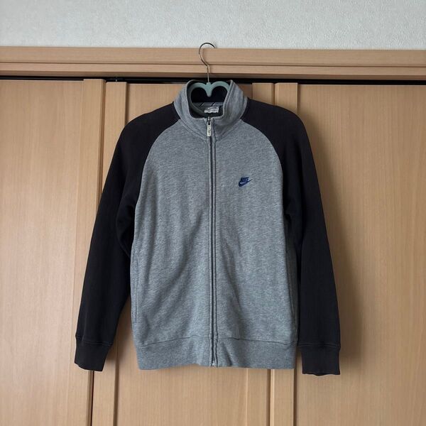 NIKE ジップアップパーカー グレー×黒 メンズ
