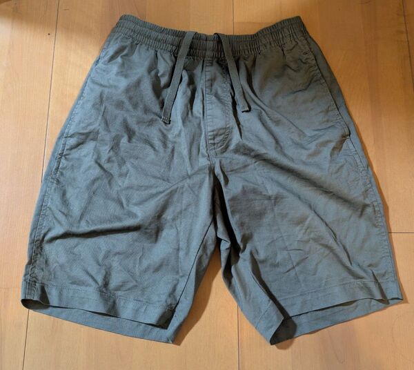 ユニクロ ハーフパンツ Sサイズ オリーブ