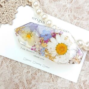 1566*ハンドメイド押し花のヘアクリップ