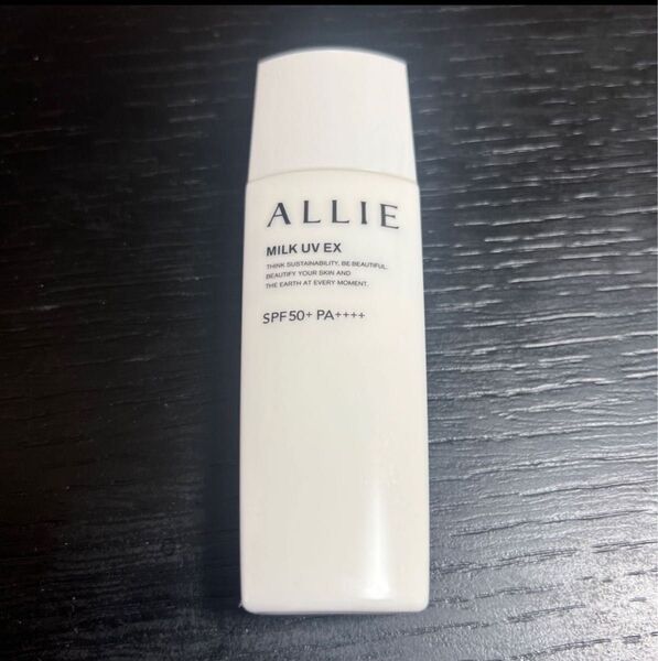 未使用品 カネボウ クロノビューティ ミルクUV EX / SPF50+ / PA++++ / 60ML / 無香料