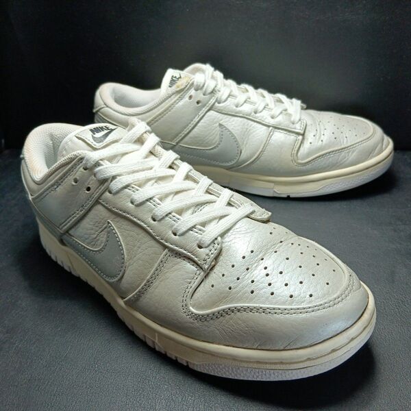 ナイキ 26.5cm NIKE DUNK LOW SE スニーカー シルバー DX3197-095