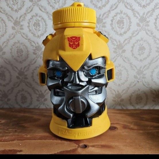 トランスフォーマー 日本未発売 ドリンクボトル バンブルビー