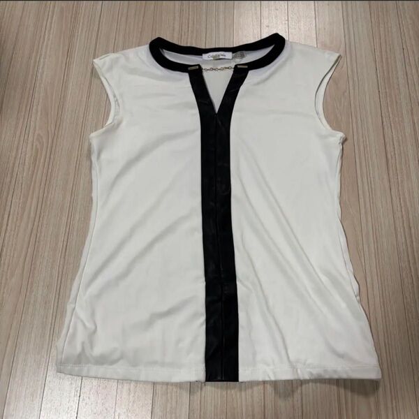 Calvin Klein カルバンクライン ホワイト ノースリーブシャツ トップス