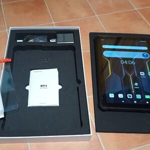 タブレット 防水 OUKITEL RT1