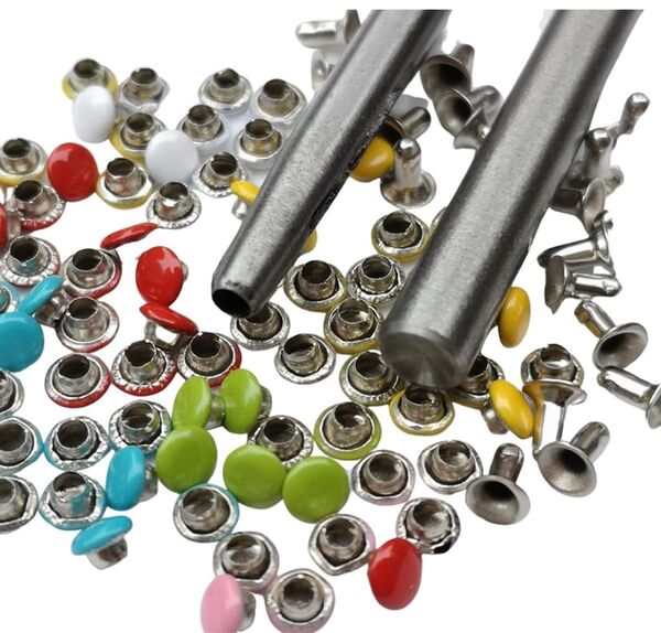 120pcs 3 / 4mmタイニーリベット、パンチングツール、レザーワーク用セッター管状金属スモール 6色
