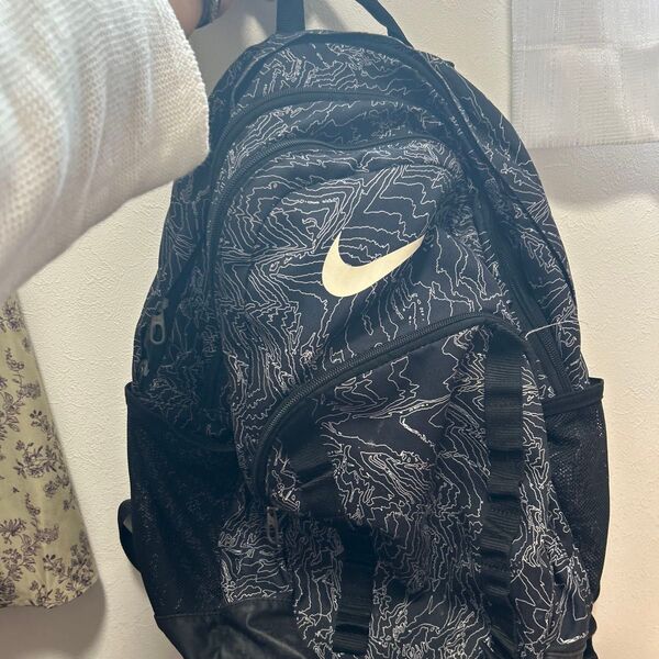 NIKE リュック 黒 ブラック