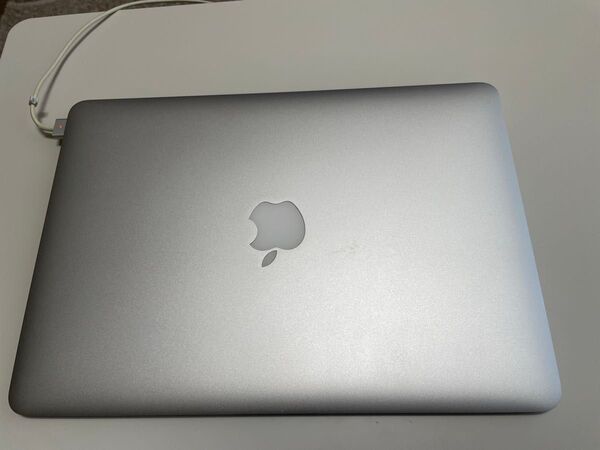 Apple MacBook Air 13インチ A1466 シルバー 128GB