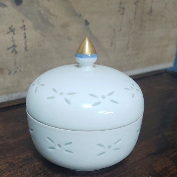 お昼まで特価中 有田 文山 蛍透 青白磁 アンティーク 骨董品 美品