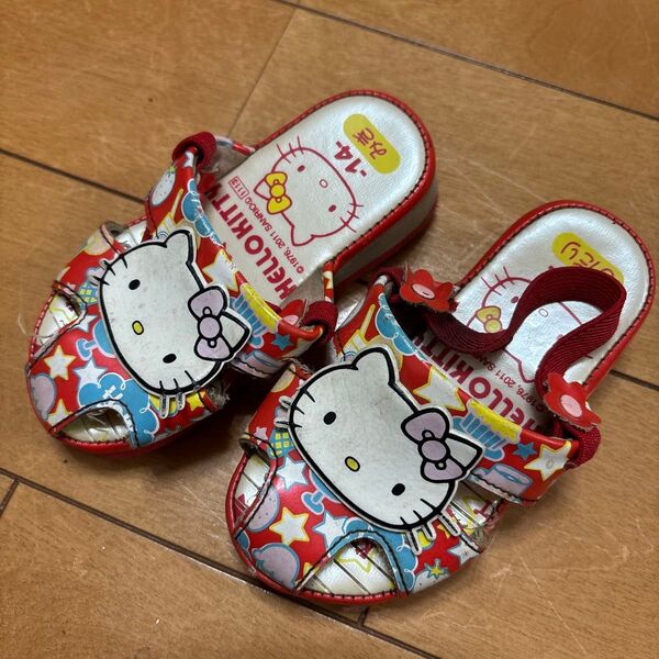 笛付き キティちゃん サンダル 14センチ