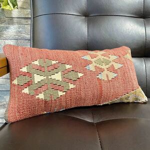 Art hand Auction Cushion cover made from Turkish carpet GS017 Kilim Old Kilim Handmade Antique Pillowcase Pillowcase Turkish Goods Rectangular, furniture, interior, Interior accessories, Cushion Cover