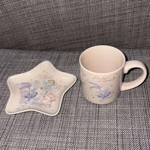 ディズニーリゾート シー ダッフィー&フレンズ スーベニア プレート カップ ダンシングスノーフレークス ステラルー リーナベル