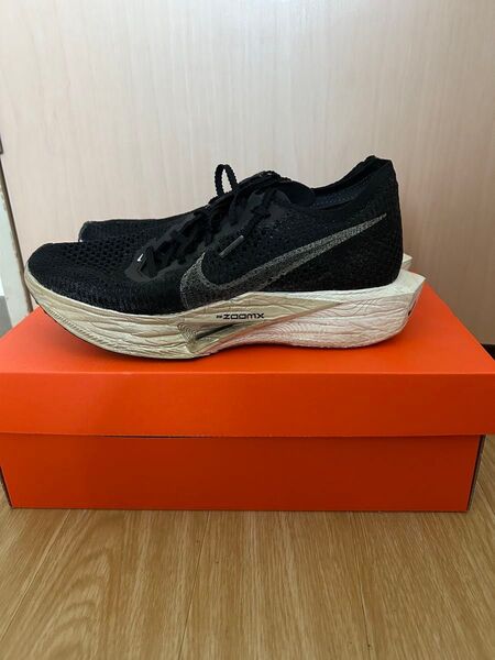 【美品】NIKE ズームXヴェイパーフライネクスト%3 25.5ブラック