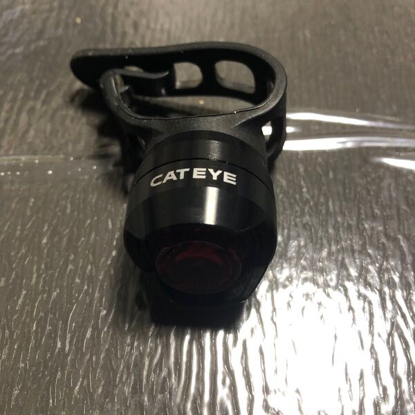 Cateye 電池式高輝度コンパクトテールライト ORB SL-LD160RC