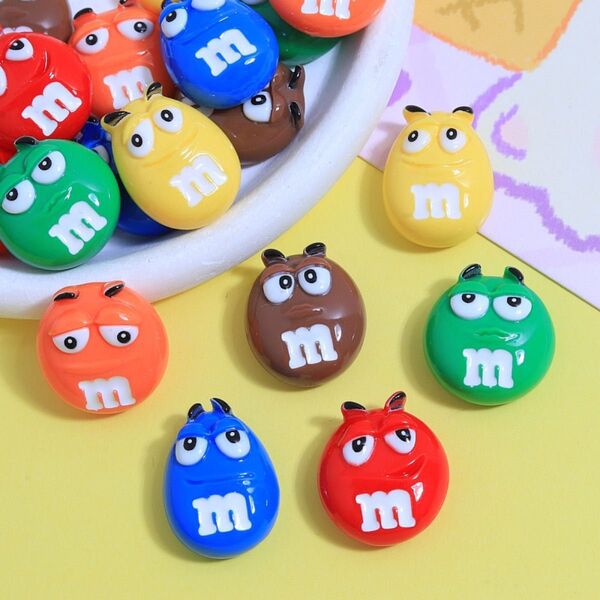 デコパーツ☆m&m顔付き30個 大きめ ¥850