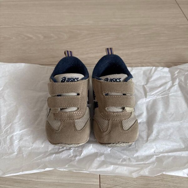 asics SUKU2 アイダホBABY