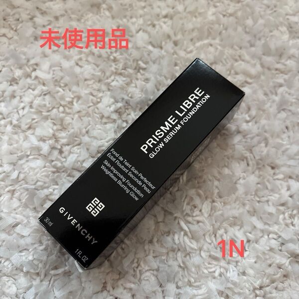 ジバンシイ プリズム リーブル グロウ セラム ファンデーション 30ml #1N