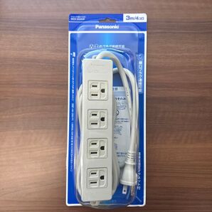 【未開封未使用品】パナソニック WCH2334HP OAタップ 接地4個口 3mコード マグネット