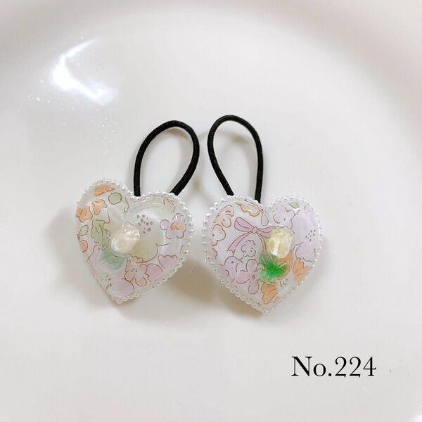 ハンドメイド リバティ レジン ヘアゴム