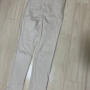ナノユニバース 白 パンツ