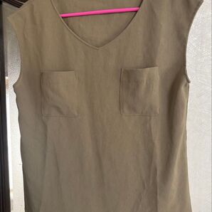 jewel changes カーキVネック トップス カットソー ノースリーブカットソー