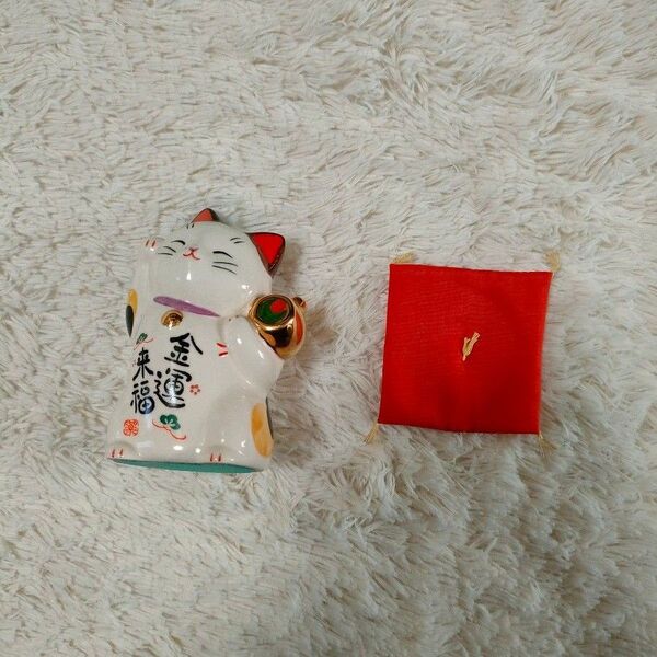 美品 招き猫 置物 陶器製 金運