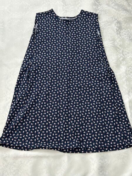 【ユニクロ×PAUL & JOEコラボ】ノースリーブワンピース 小花柄 ネイビー サイズ150