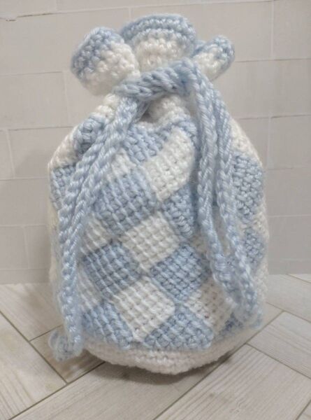 ハンドメイド 手編み巾着袋 水色×白