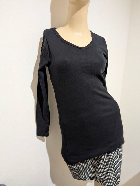 【新品タグ付き】ブラックチュニックカットソー☆