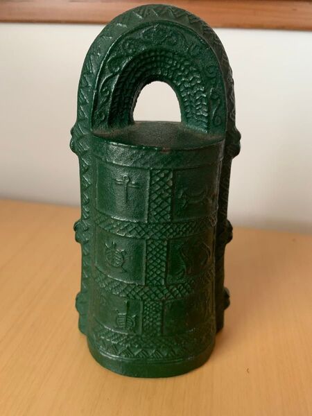 青銅器風 鉄器 呼び鈴 ベル 象形文字風 アンティーク 置物
