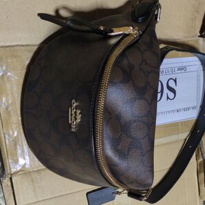 COACHショルダーバッグ