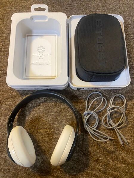 Beats × Stussy ヘッドホン ホワイト