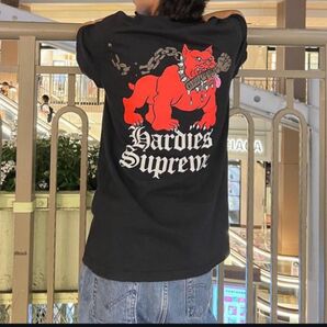 supreme / Hardies Dog Tee