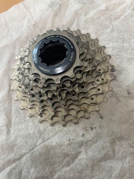 カセットスプロケット 11-28T→12-28t CS-R8000