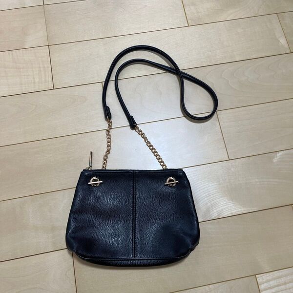 H&M フェイクレザー チェーンバッグ ショルダーバッグ 黒 ブラック ミニショルダー サコッシュ PU 合皮 エコレザー
