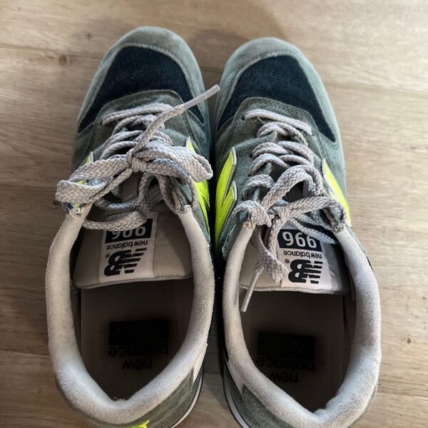 New Balance 996 グレー×ネイビー×イエロー スニーカー