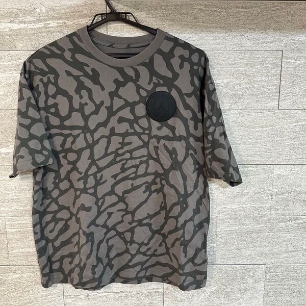 PSG jordan コラボ アイアングレー エレファント Tシャツ