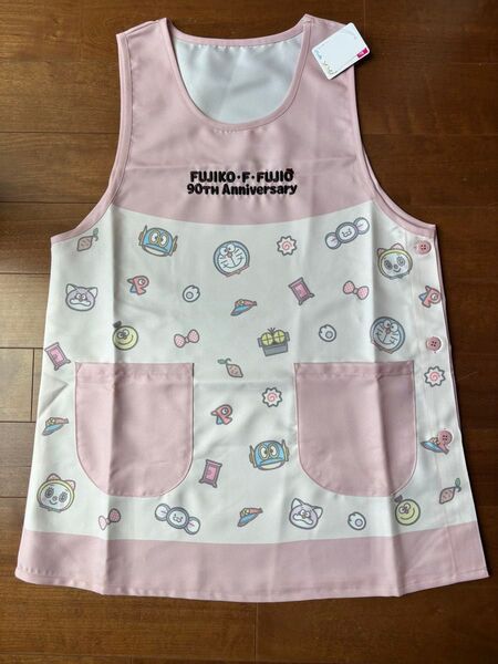 新品 保育士 エプロン 藤子・F・不二雄