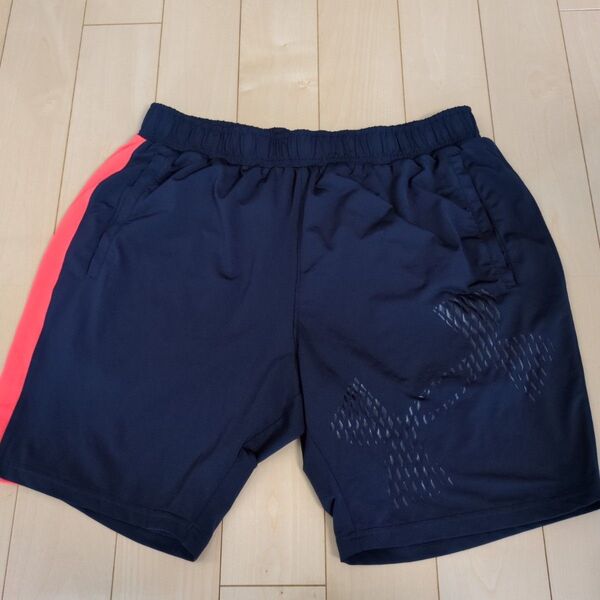 アンダーアーマー ショートパンツ XL