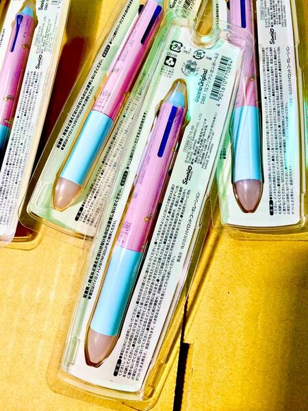 4個 SanrioOriginal 日本製D861 TSフリクションボールこすると消える 3色ゲルインキ ボールペンx4個